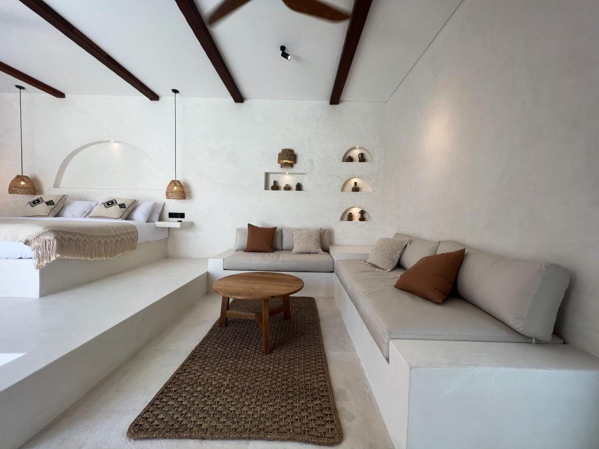 Breathe Boutique Suites 울루와뚜 외부 사진
