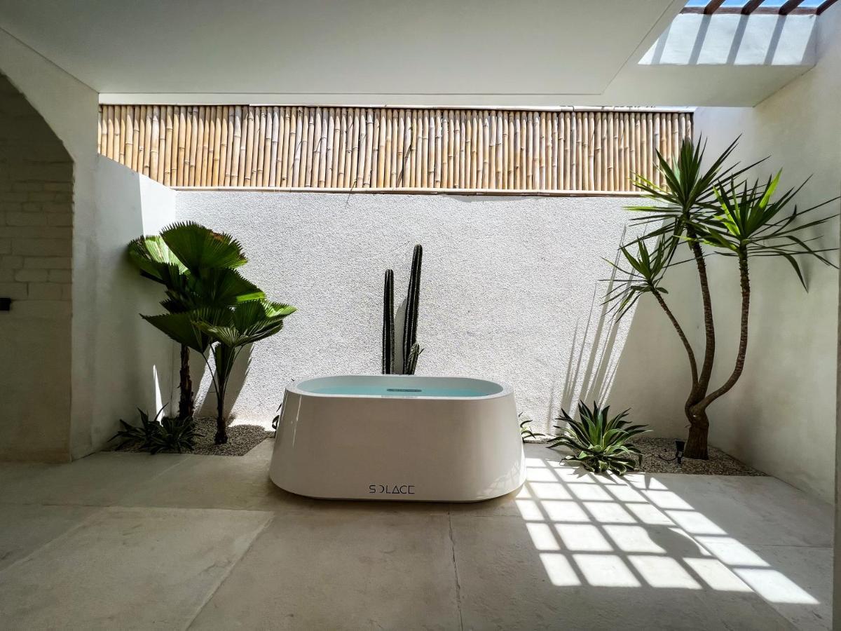 Breathe Boutique Suites 울루와뚜 외부 사진